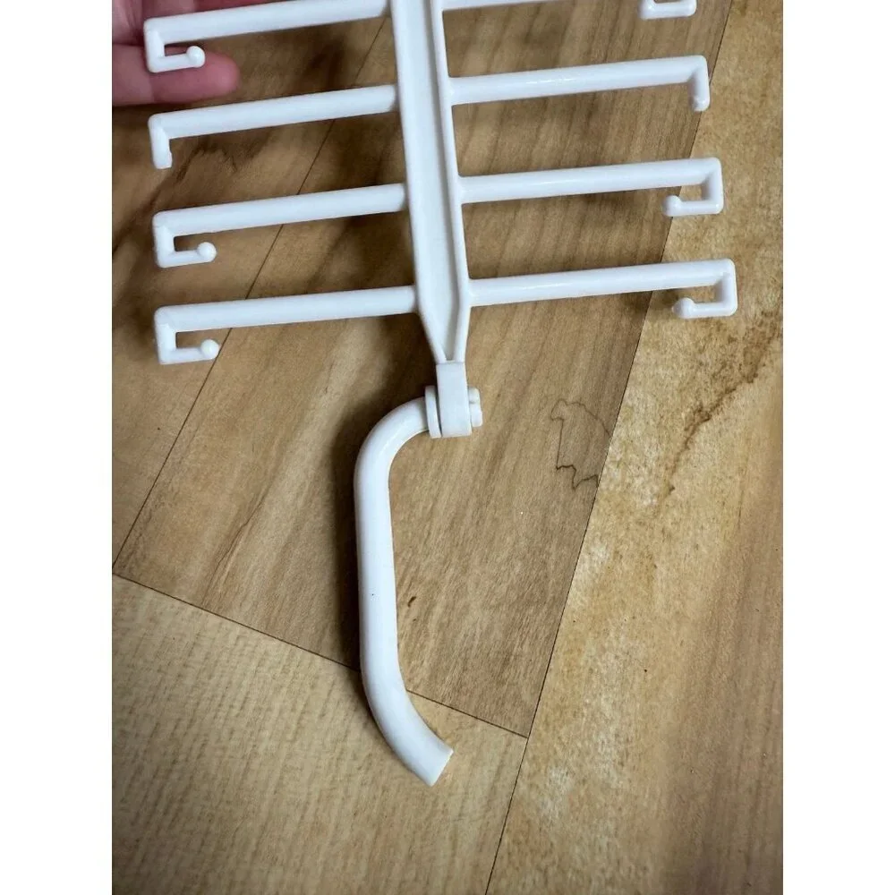 Belt hanger